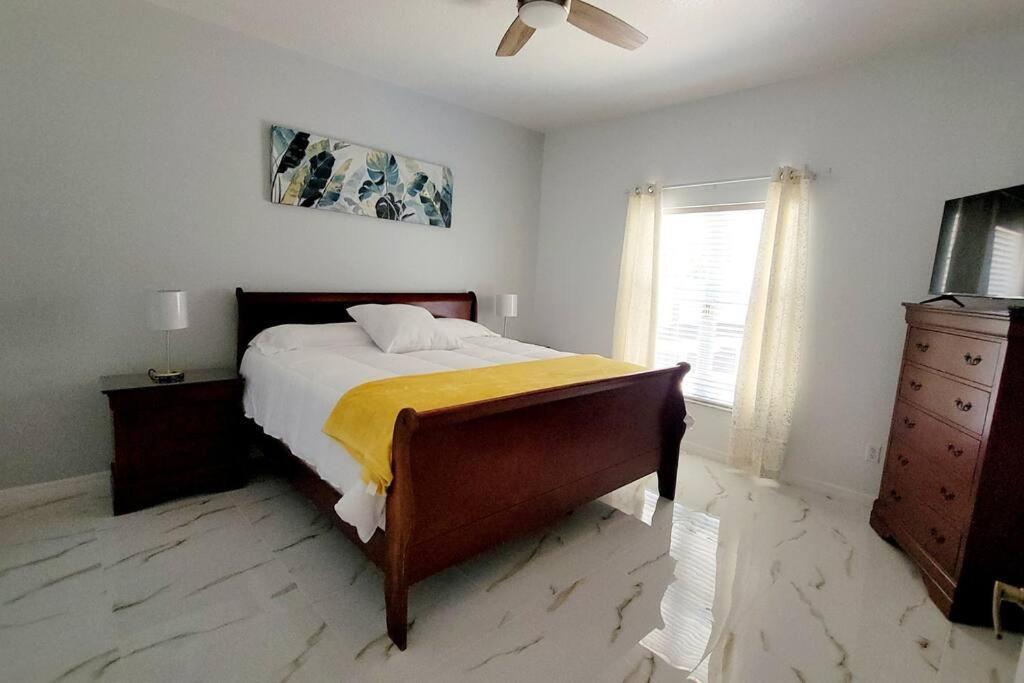 Beautiful, In A Gated Community Kissimmee